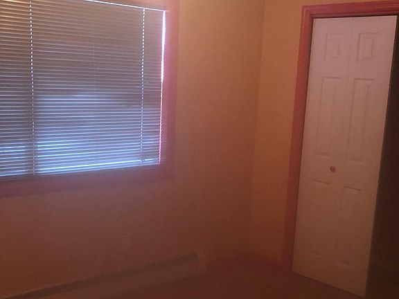 4th image of 1329 127th St #1