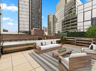 Skyline Tower, Long Island City, NY 11101