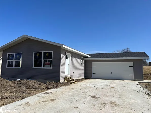 215 N Lincoln St, Osceola, IA 50213