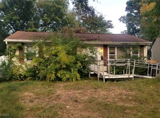 909 Manitou Ave, Akron, OH