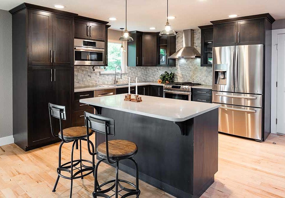 Spacious Kitchen with Island