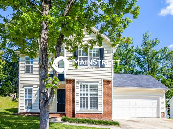 11317 Astoria Dr