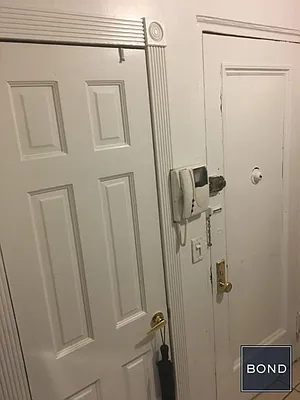 Rented by Bond New York | media 19