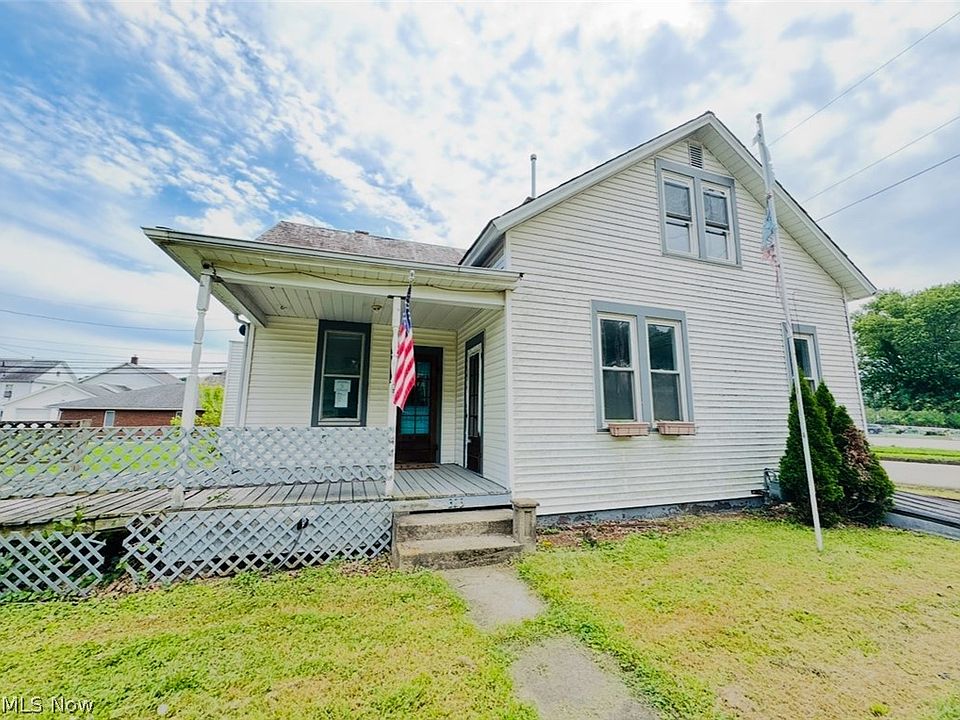 1st image of 323 5th St