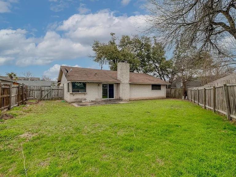 6502 Bridgewater Cv — Photo 28