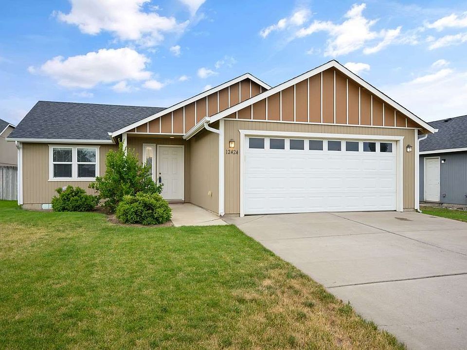 1st image of 12424 W Meadow Ct