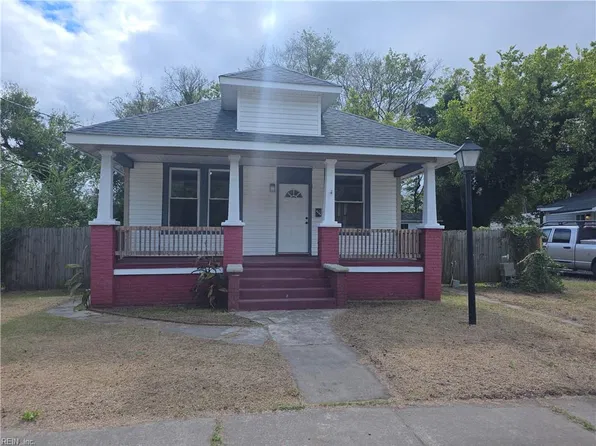 1415 Summit Ave, Portsmouth, VA 23704
