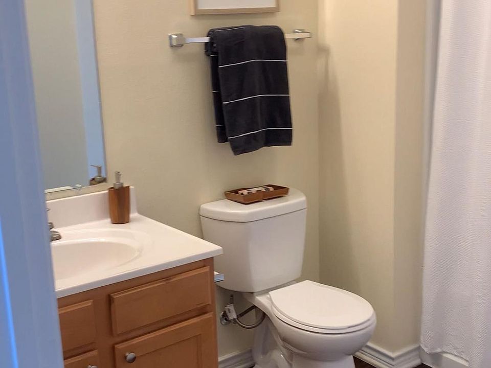 1st image of 1413 Cardinal St #340