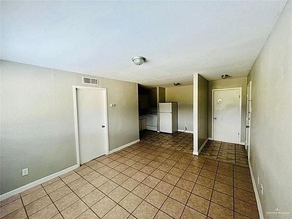 3rd image of 201 N Montevideo Ave #4