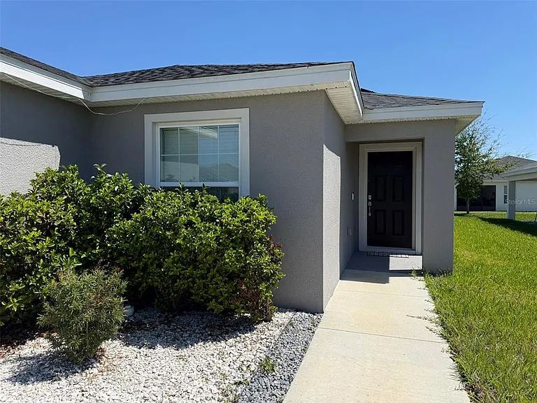 1046 Tropea Ln — Photo 10