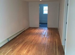 412 Soundview Ave, Bronx, NY 10473