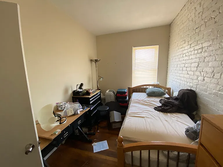895 Huntington Ave #2 — Photo 3