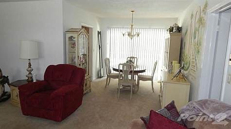 132 nw 10th ave den]