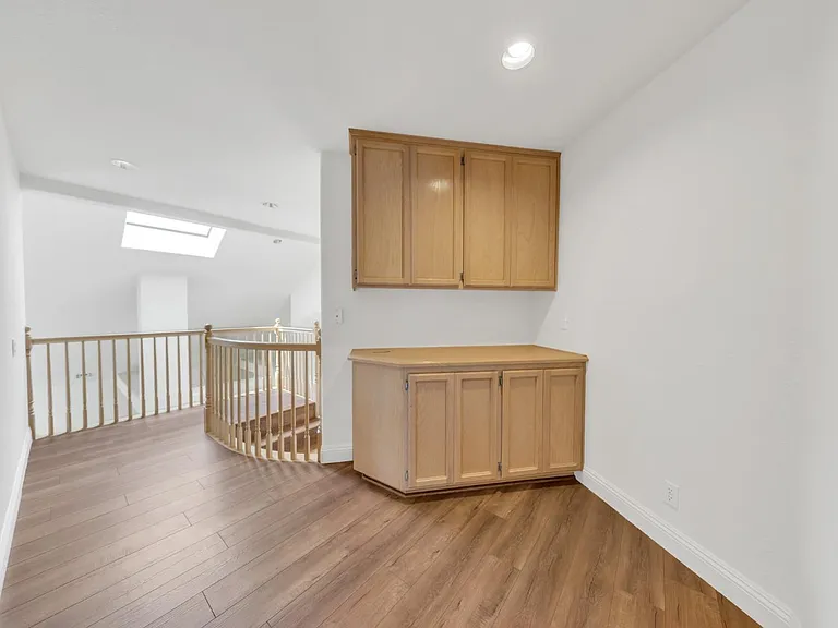 133 Cruickshank Dr — Photo 15