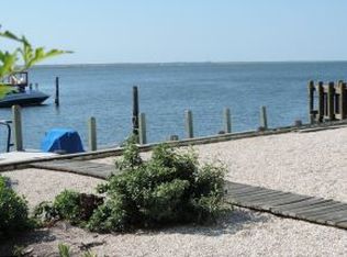 23 Warwick Ave, Harvey Cedars, NJ 08008