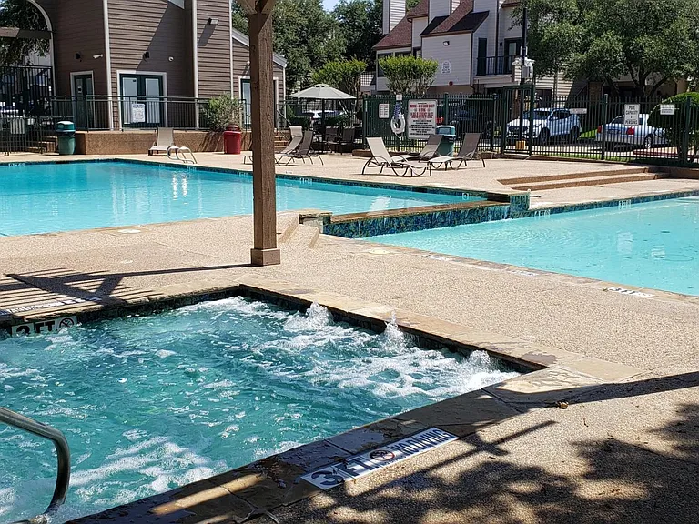 2311 Balsam Dr #H105 — Photo 22