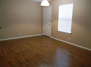 1813 N Crockett St #A, Sherman, TX 75092