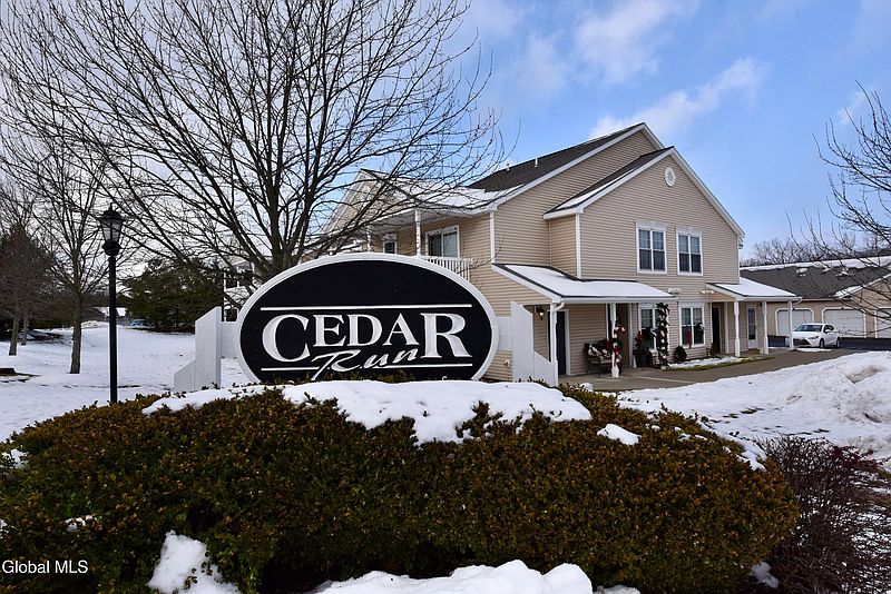 2nd image of 410 Cedar Run