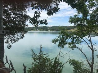 2019 Paradise Hills Rd, Dandridge, TN 37725