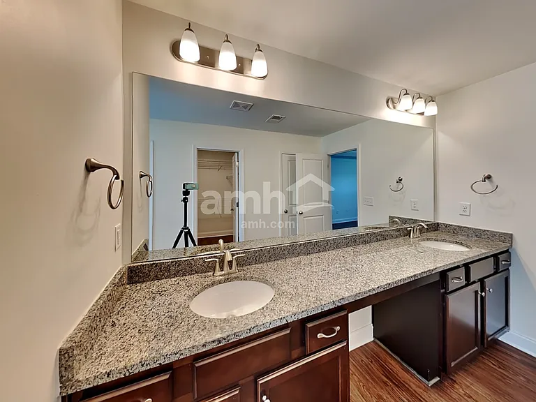 5150 Smithbriar Dr — Photo 13