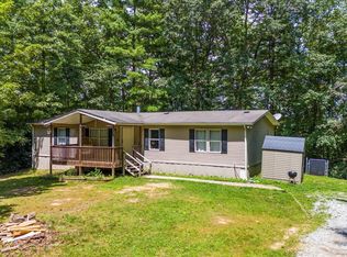 10 Mark Dr, Hendersonville, NC 28739