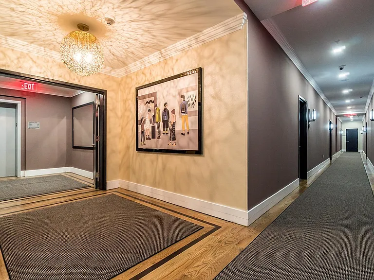 6122 Hudson Ave #4A — Photo 22