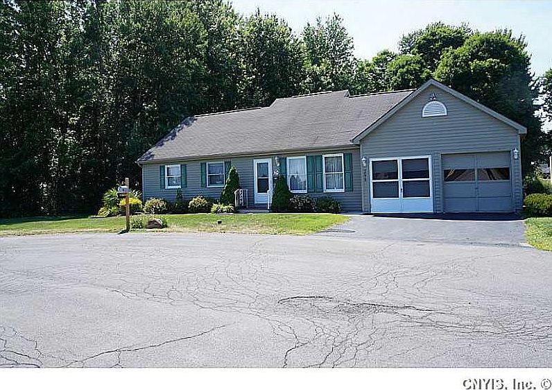 1st image of 5078 Roseanne Dr