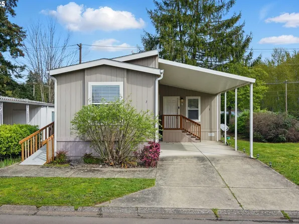 13640 SE Highway 212 Unit 1, Clackamas, OR 97015