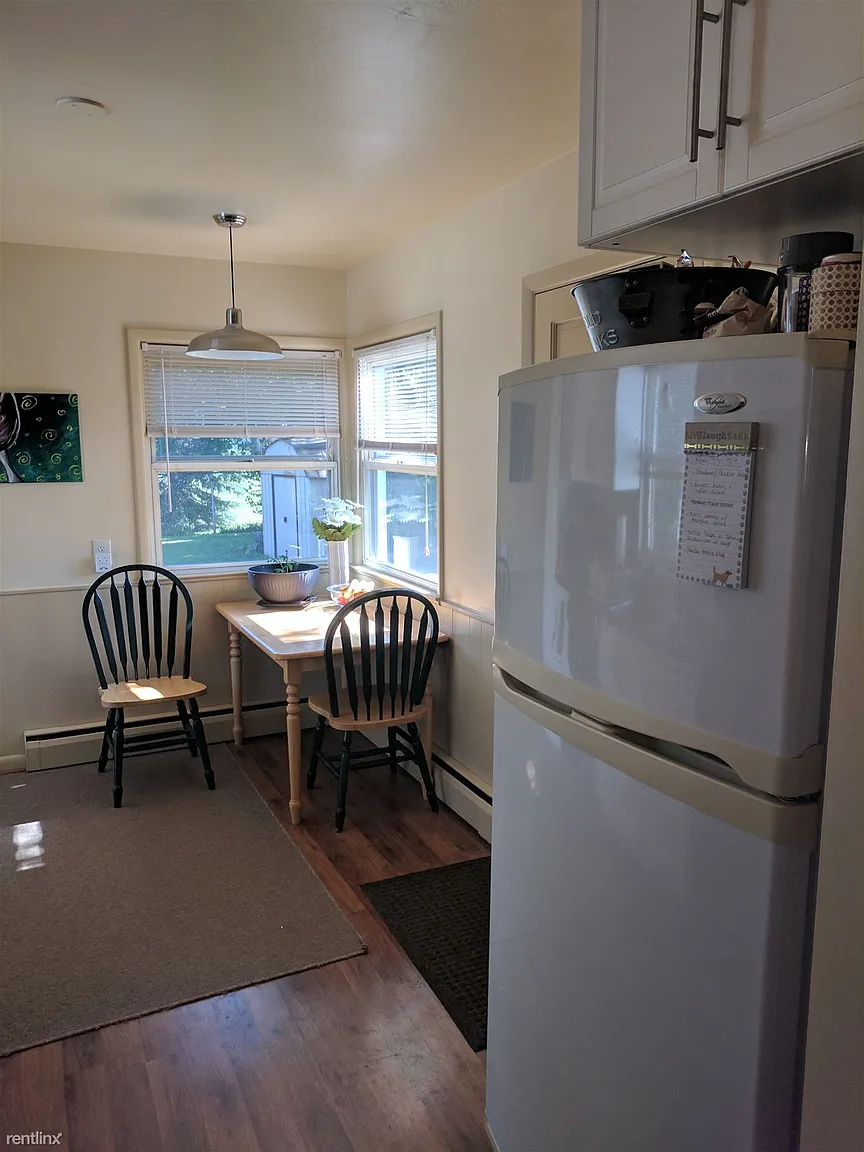 1844 Shevlin St photo 1