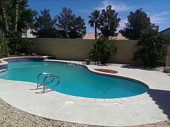 3rd image of 5066 Norte Del Sol Ln