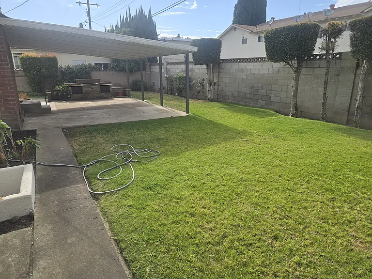 10651 Alderson Ave — Photo 17