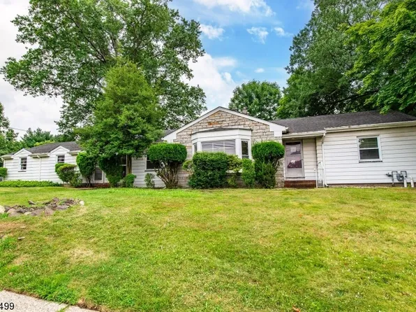 140 Long Hill Rd, Little Falls Twp., NJ 07424