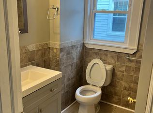 66 Poe Ave Floor 2, Newark, NJ 07106