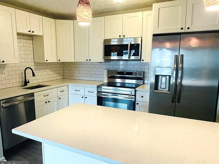 2137 Wainwright Ct #1C — Photo 13