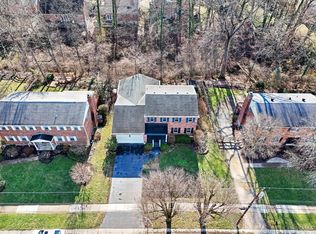 6997 Queensway Ln, Cincinnati, OH 45230