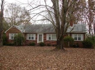 3290 Maidens Rd, Powhatan, VA 23139