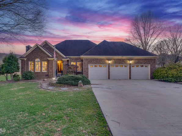 1004 Darby Ct, Kingsport, TN 37660