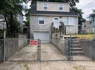 911 Cranford Ave, Linden, NJ 07036