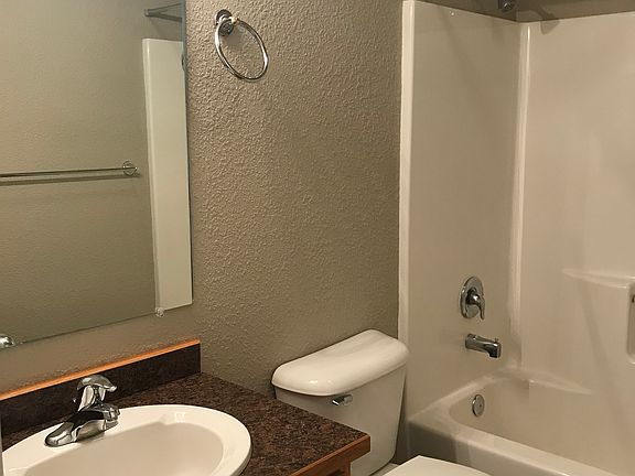 5th image of 3610 Knightbridge Ln