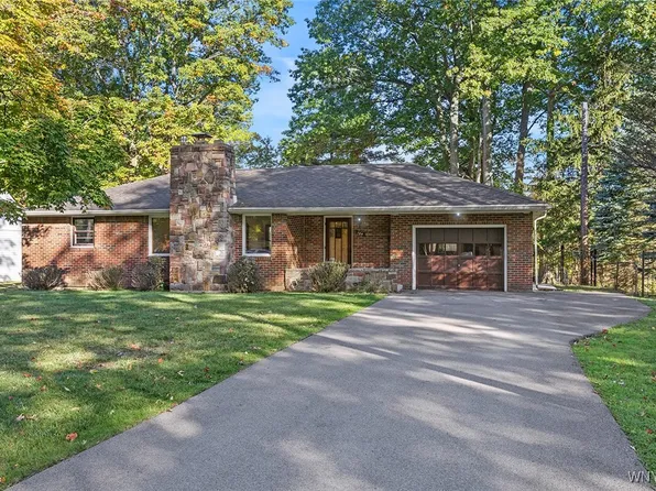 184 Hi View Ter, West Seneca, NY 14224