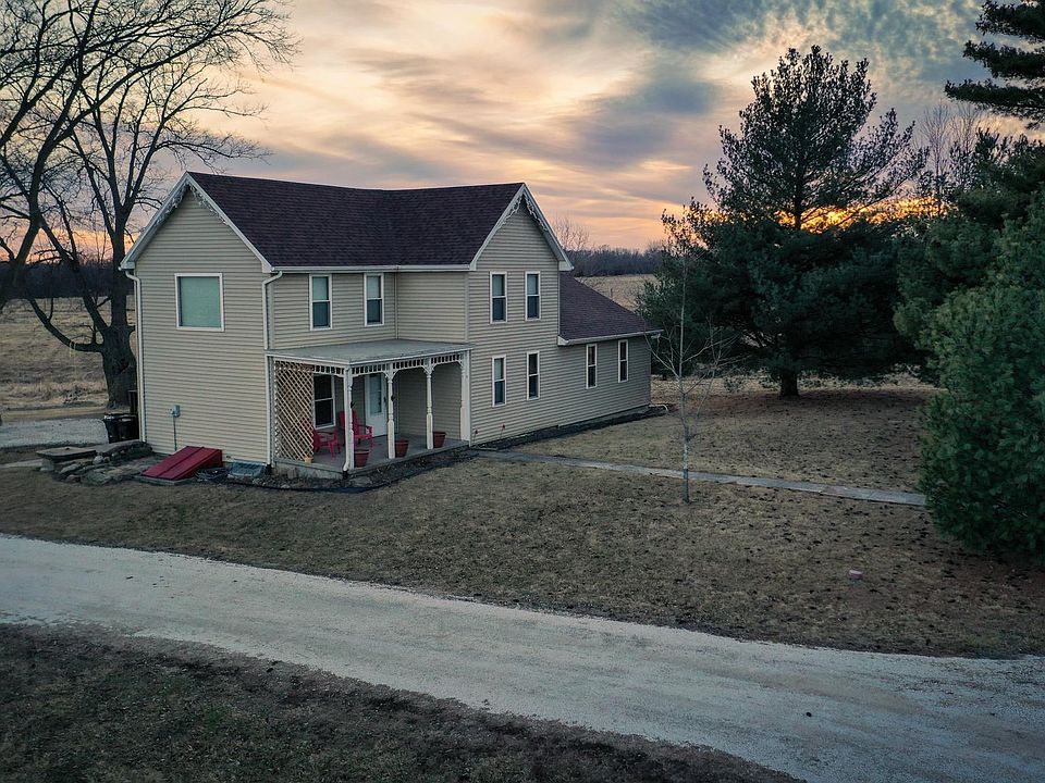 1st image of 505 N 950th Rd