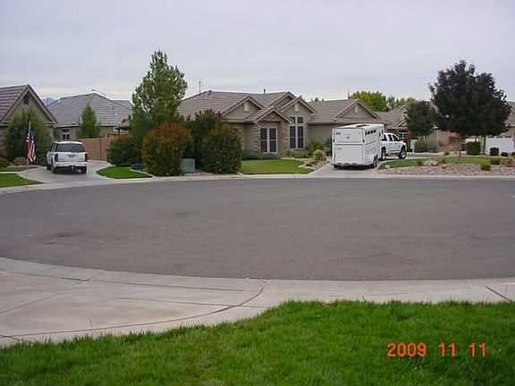 3rd image of 584 E 1010 South Cir
