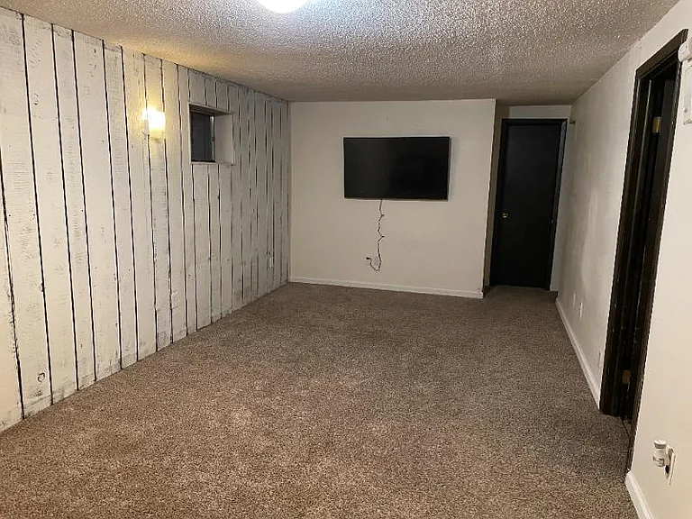 16518 E Wesley Ave — Photo 15