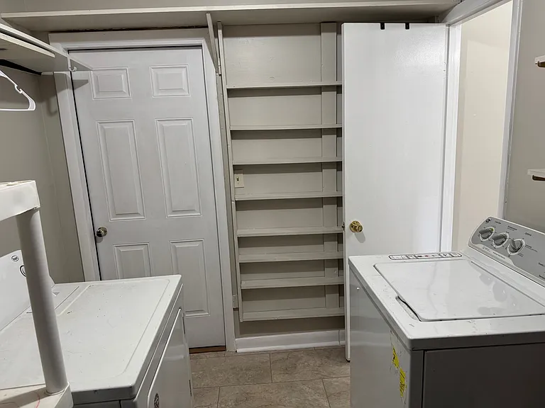 6508 Janice St NW — Photo 5