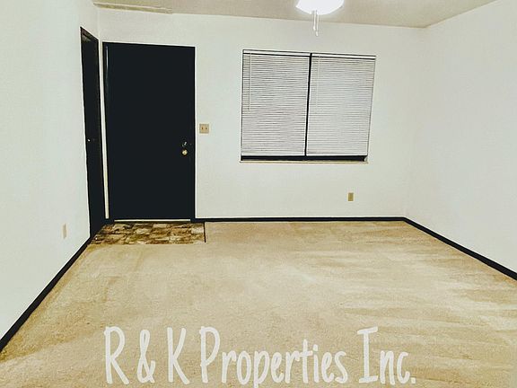 4th image of 203 SE South Ave APT B
