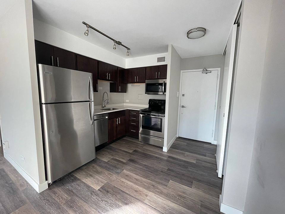 1st image of 5600 N Sheridan Studio