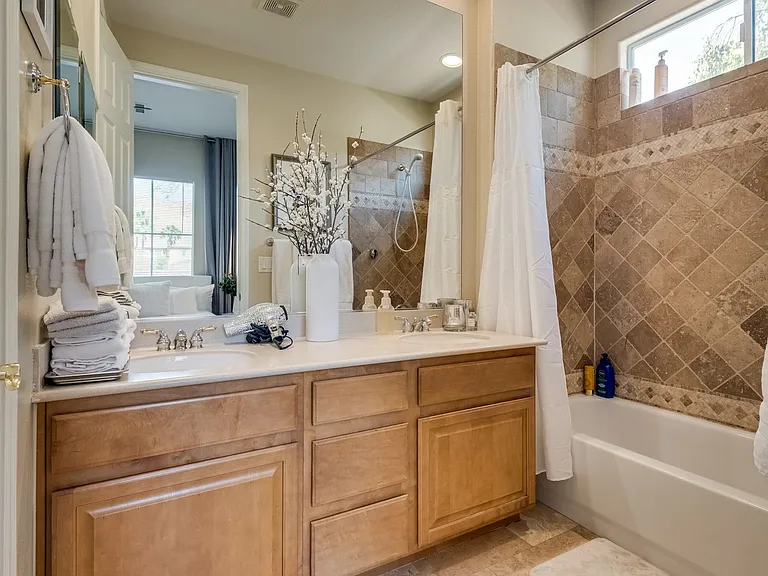 2854 Dove Run Creek Dr — Photo 32