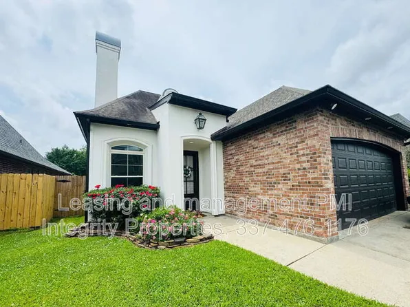 303 Barataria Bay Point, Lafayette, LA 70508