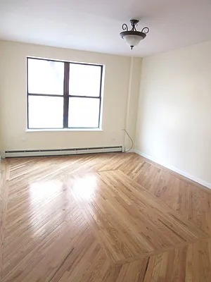 Rented by Bohemia Realty Group | media 12