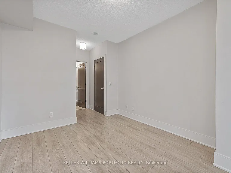 25 Broadway Ave #1504 — Photo 14